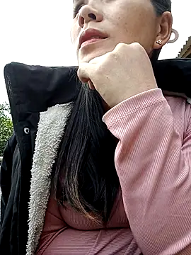 Uzi-na online show from December 18, 2025, 9:15 am