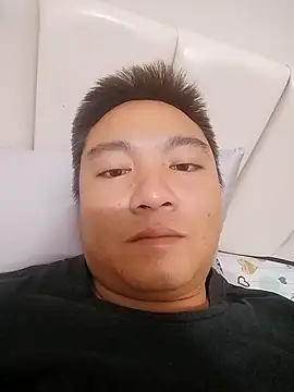 Snapshot of cocamam chatting on December 17, 2025, 10:16 pm cocamam online show from December 17, 2025, 10:16 pm