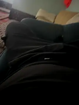 Snapshot of efealsnck chatting on December 18, 2025, 11:38 am efealsnck online show from December 18, 2025, 11:38 am