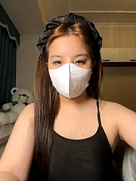 Vanne08  online show from December 18, 2025, 12:33 pm