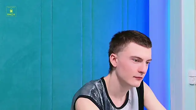 OscarSummers online show from December 20, 2025, 12:12 pm