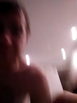 Snapshot of qdar665 chatting on December 20, 2025, 1:45 am qdar665 online show from December 20, 2025, 1:45 am