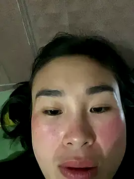 cuteelasa online show from December 19, 2025, 1:07 pm