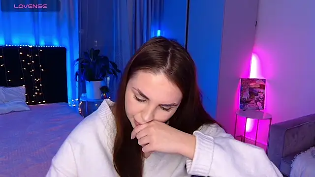 Ketty Lee online show from December 19, 2025, 4:25 pm