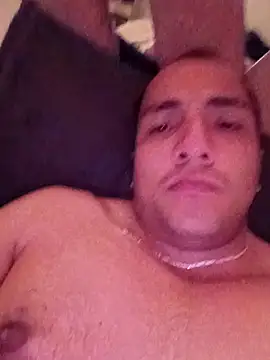 BisfR online show from December 19, 2025, 4:25 pm