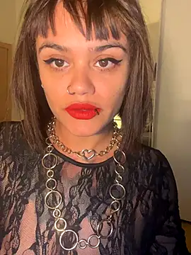 Snapshot of tahaero chatting on December 20, 2025, 6:59 pm tahaero online show from December 20, 2025, 6:59 pm