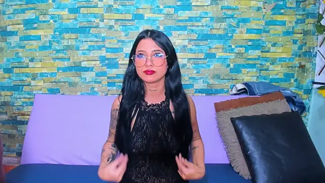 Partyminigil ass online show from December 22, 2025, 10:40 pm