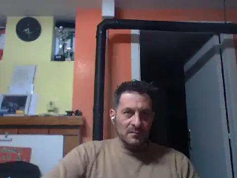 colosone online show from March 18, 2025, 7:31 pm