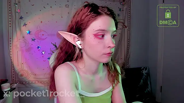 Snapshot of _PocketRocket_ chatting on October 15, 2025, 11:05 pm  PocketRocket  online show from October 15, 2025, 11:05 pm