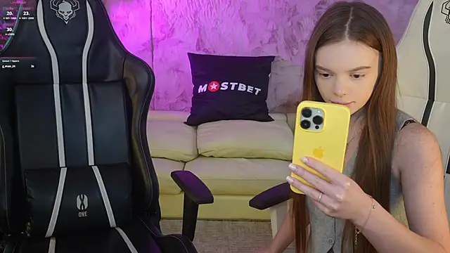 Zlata Sky online show from December 24, 2024, 7:44 pm