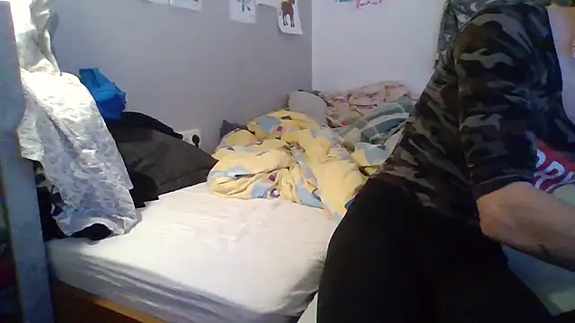 WildundJung online show from November 7, 2025, 3:23 pm