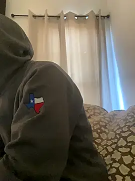 Snapshot of Escalante23 chatting on November 23, 2025, 7:13 pm Escalante23 online show from November 23, 2025, 7:13 pm