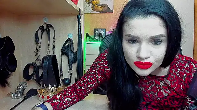 KristiTopxx online show from December 2, 2025, 7:20 pm