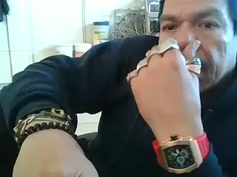 Snapshot of Oskr2024XXX chatting on December 30, 2024, 9:08 pm Oskr2024XXX online show from December 30, 2024, 9:08 pm