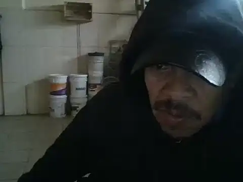 Snapshot of Oskr2024XXX chatting on January 7, 2025, 10:52 pm Oskr2024XXX online show from January 7, 2025, 10:52 pm