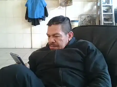 Snapshot of Oskr2024XXX chatting on February 22, 2025, 8:42 pm Oskr2024XXX online show from February 22, 2025, 8:42 pm