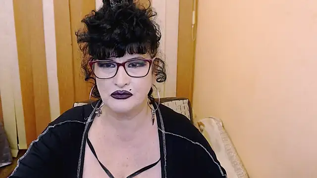 QuuenOfSin online show from February 1, 2025, 1:34 am