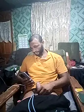 Snapshot of Camodick chatting on February 5, 2025, 12:42 am Camodick online show from February 5, 2025, 12:42 am