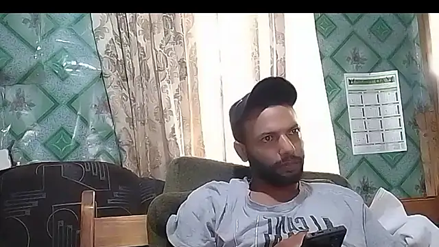 Snapshot of Camodick chatting on March 18, 2025, 6:25 am Camodick online show from March 18, 2025, 6:25 am