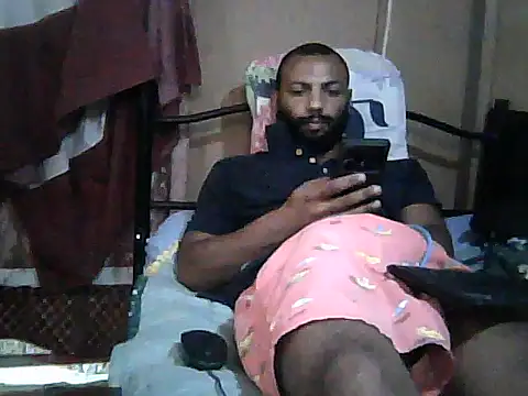 Snapshot of Camodick chatting on October 16, 2025, 2:40 pm Camodick online show from October 16, 2025, 2:40 pm