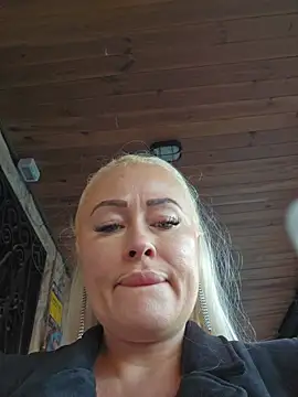 MILFBARBY online show from September 22, 2025, 6:59 am