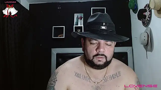 perverseveteranmanxxx online show from December 28, 2024, 11:05 pm