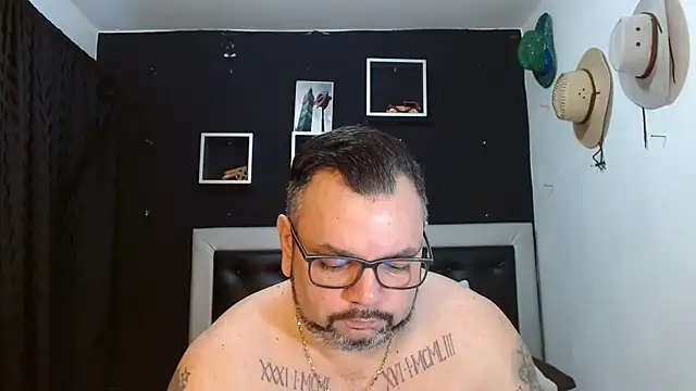 perverseveteranmanxxx online show from February 4, 2025, 2:53 pm