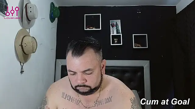 perverseveteranmanxxx online show from February 19, 2025, 9:36 pm