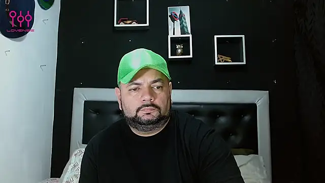 perverseveteranmanxxx online show from February 25, 2025, 2:58 am