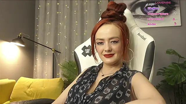 Megany online show from November 11, 2025, 1:49 am