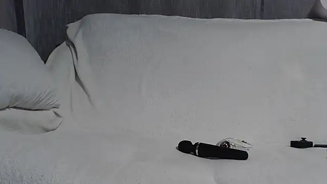 Snapshot of AnnaCrazyHot chatting on December 5, 2025, 5:05 am AnnaCrazyHot online show from December 5, 2025, 5:05 am