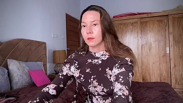 Snapshot of kittycat4you chatting on December 11, 2024, 5:21 am kittycat4you online show from December 11, 2024, 5:21 am