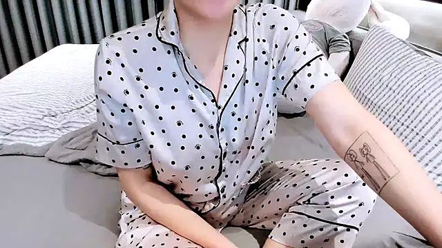 SungkyunnKwan online show from February 21, 2025, 3:21 pm