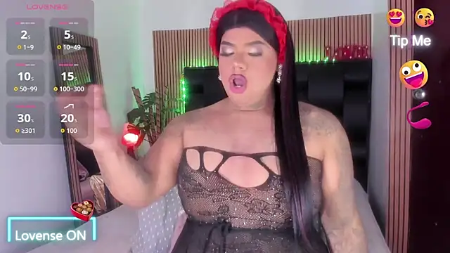 Snapshot of isabelleandbrand chatting on October 12, 2025, 1:21 pm isabelleandbrand online show from October 12, 2025, 1:21 pm