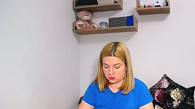 Snapshot of alisenties chatting on November 12, 2025, 3:34 pm alisenties online show from November 12, 2025, 3:34 pm