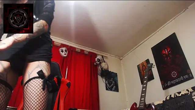 Snapshot of Amanda_Valeska chatting on January 3, 2025, 5:42 pm Amanda Valeska online show from January 3, 2025, 5:42 pm