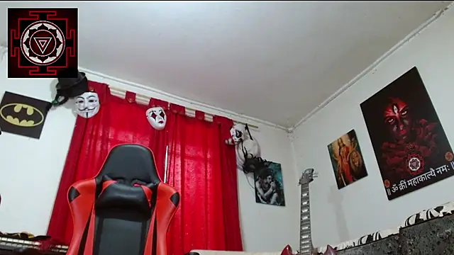 Snapshot of Amanda_Valeska chatting on March 5, 2025, 6:12 pm Amanda Valeska online show from March 5, 2025, 6:12 pm