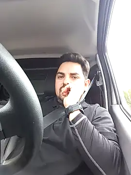 robredoj online show from October 24, 2025, 5:09 pm