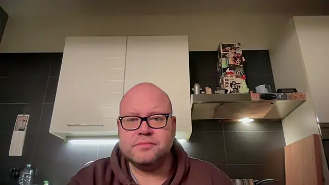 Snapshot of theitalianbear chatting on March 19, 2025, 3:52 am theitalianbear online show from March 19, 2025, 3:52 am