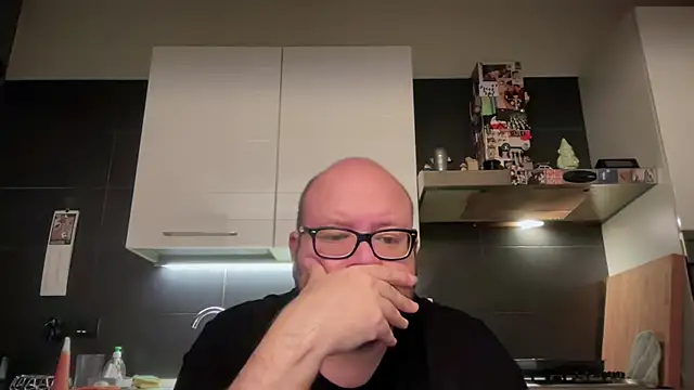 theitalianbear online show from November 8, 2025, 3:50 am