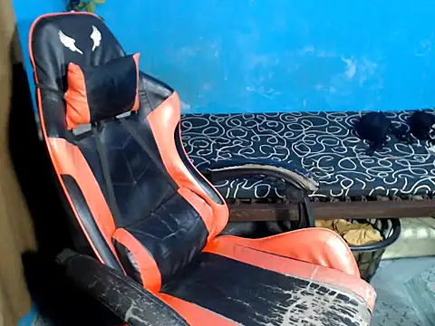 Snapshot of venustheg0ddess chatting on November 7, 2025, 11:32 am venustheg0ddess online show from November 7, 2025, 11:32 am