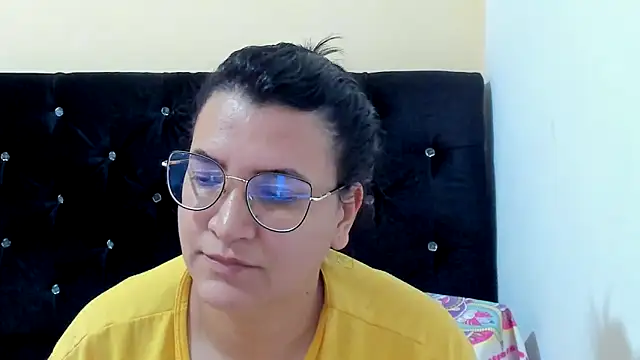 MARILYN GARCIA online show from January 4, 2025, 9:31 pm