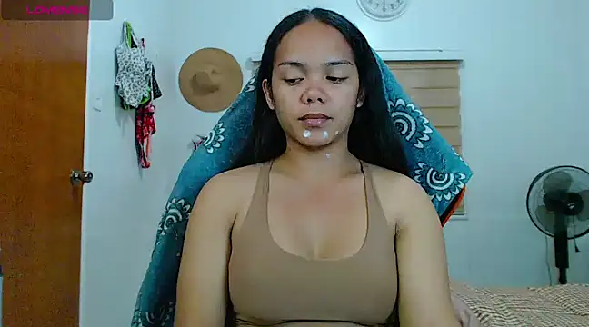 Snapshot of ava_sheeks chatting on March 21, 2025, 3:35 pm ava sheeks online show from March 21, 2025, 3:35 pm