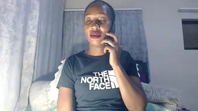 Snapshot of leanna23 chatting on January 11, 2025, 6:23 pm leanna23 online show from January 11, 2025, 6:23 pm