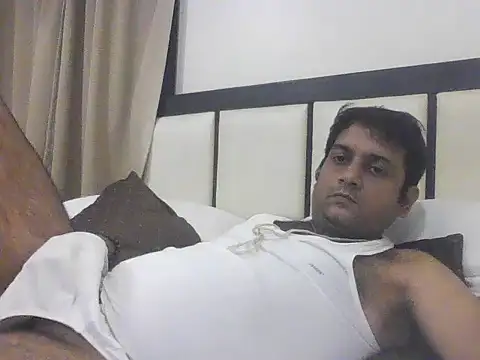 Snapshot of rarindam17 chatting on November 30, 2025, 2:10 pm rarindam17 online show from November 30, 2025, 2:10 pm