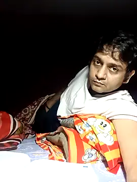 Snapshot of rarindam17 chatting on December 15, 2025, 7:40 pm rarindam17 online show from December 15, 2025, 7:40 pm