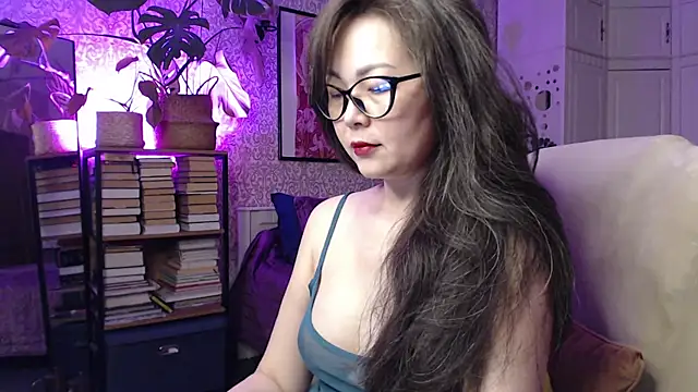 Snapshot of Koreanowner chatting on November 13, 2025, 3:55 pm Koreanowner online show from November 13, 2025, 3:55 pm