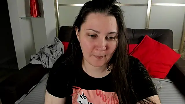 Snapshot of MarySwon chatting on October 10, 2025, 5:01 pm MarySwon online show from October 10, 2025, 5:01 pm