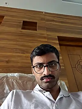 Snapshot of krishna8035 chatting on January 13, 2025, 5:33 am krishna8035 online show from January 13, 2025, 5:33 am