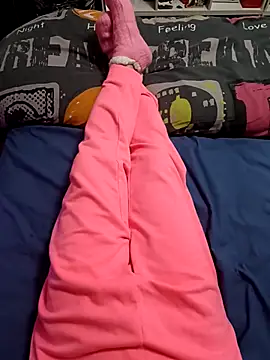 Snapshot of JulietteMaitresse chatting on December 4, 2025, 4:22 am JulietteMaitresse online show from December 4, 2025, 4:22 am